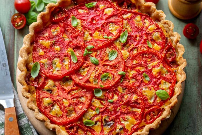 Easy Tomato Pie with Fresh Tomatoes