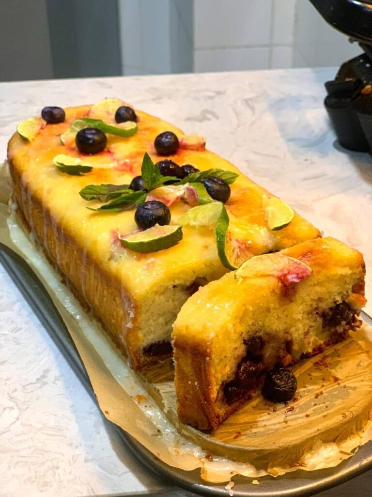Lemon Blueberry Cake: A Perfect Balance of Sweet and Tangy