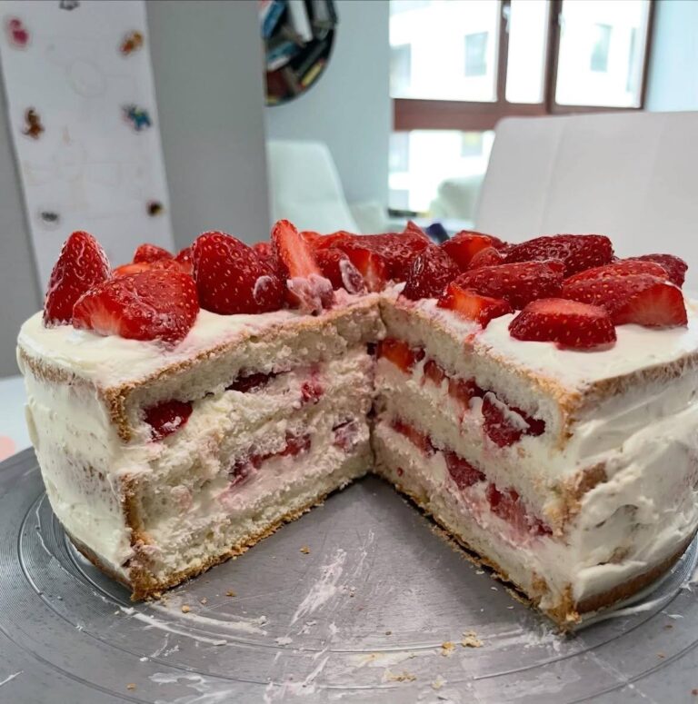 Strawberry Angel Food Cake Dessert