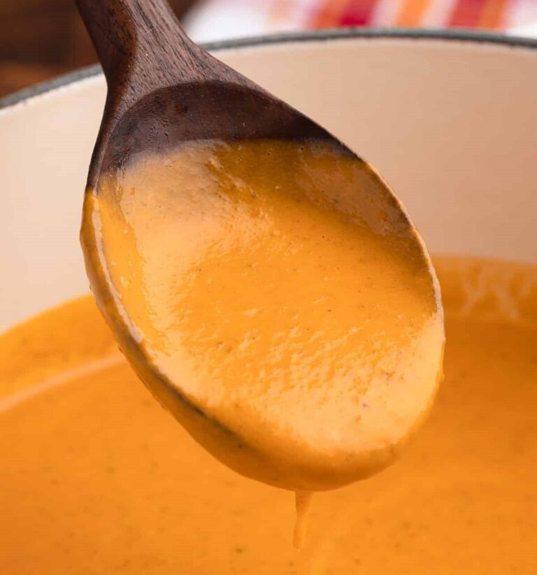 Creamy roasted tomato soup